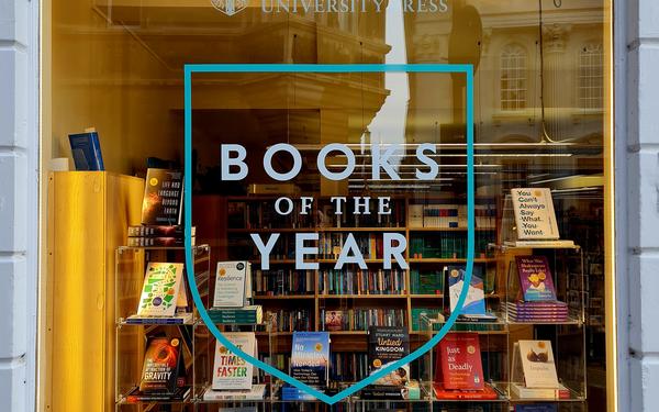 Books of the year display in Cambridge bookshop window