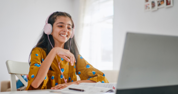Five ways to create shared experience and increase energy in the hybrid Latin classroom